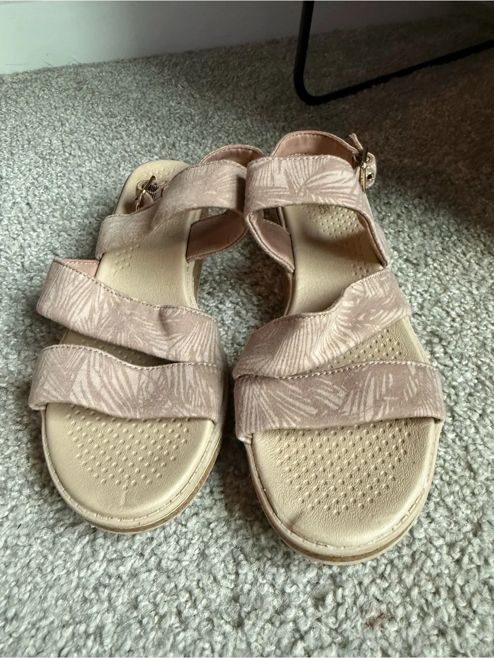 BZees Radiant Cork Wedge Strappy Sandal 7.5